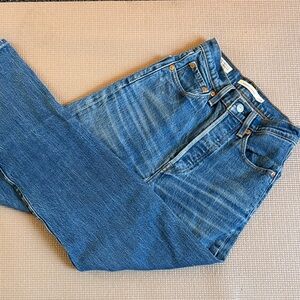 Levi’s Ribcage Straight